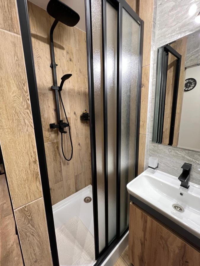 Cozy Loft На Староєврейській 24 利沃夫 外观 照片